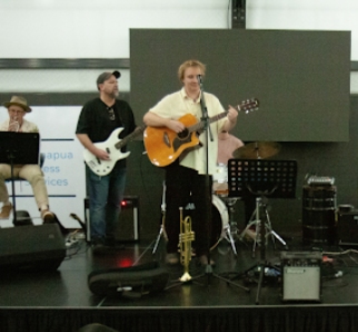 James Hayes Band – Shire