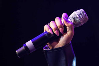 Karaoke at Goros – Shire