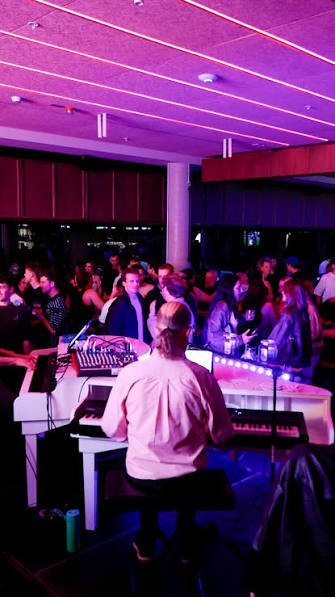 Night out at the Piano Bar – Shire